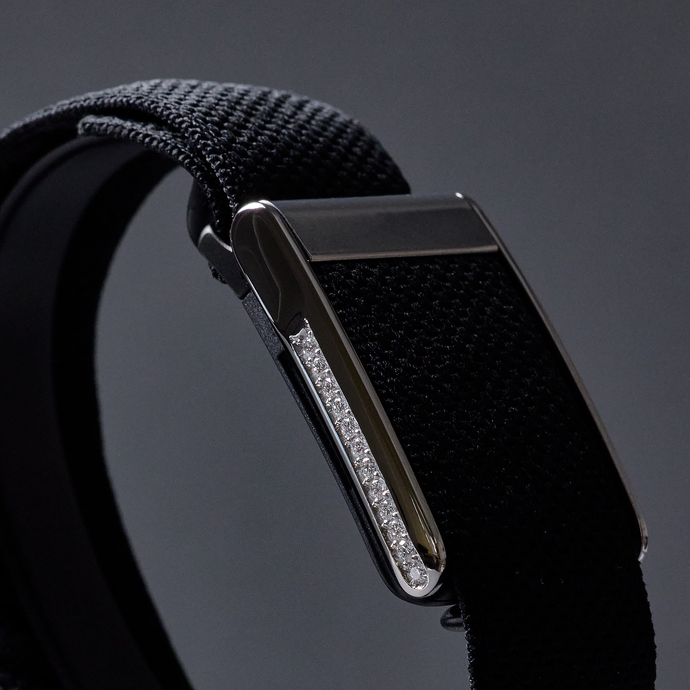 Power Clasp - Nuclieus - Noucou - Apple Watch - Apple iPhone - Diamonds - Jewelry