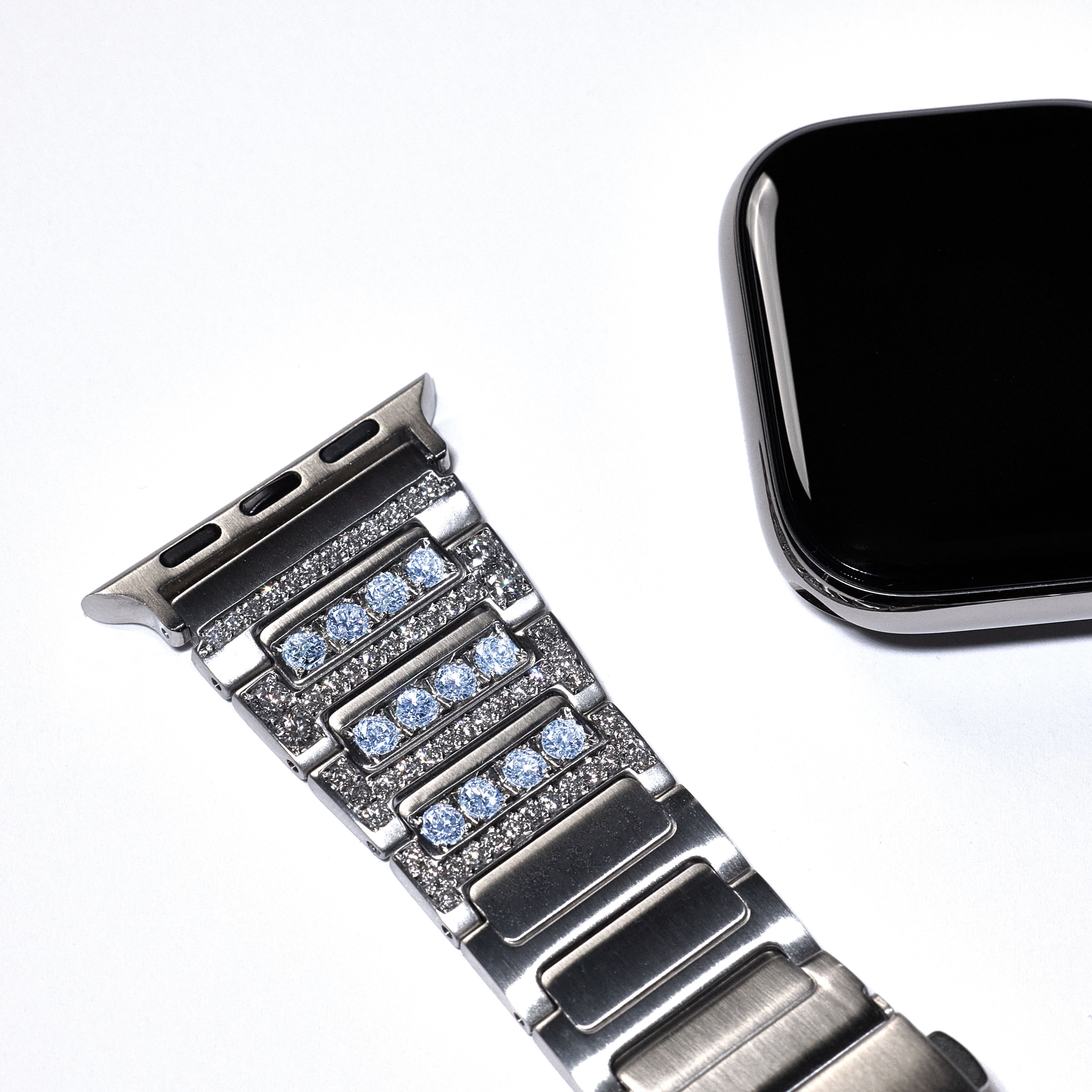 Power Bracelet - Nuclieus - Noucou - Apple Watch - Apple iPhone - Diamonds - Jewelry