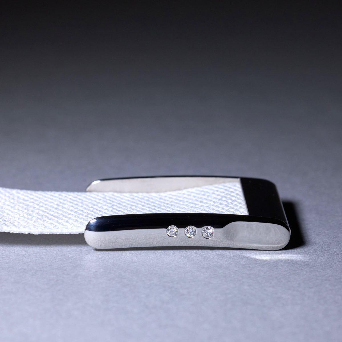 Power Clasp - Nuclieus - Noucou - Apple Watch - Apple iPhone - Diamonds - Jewelry
