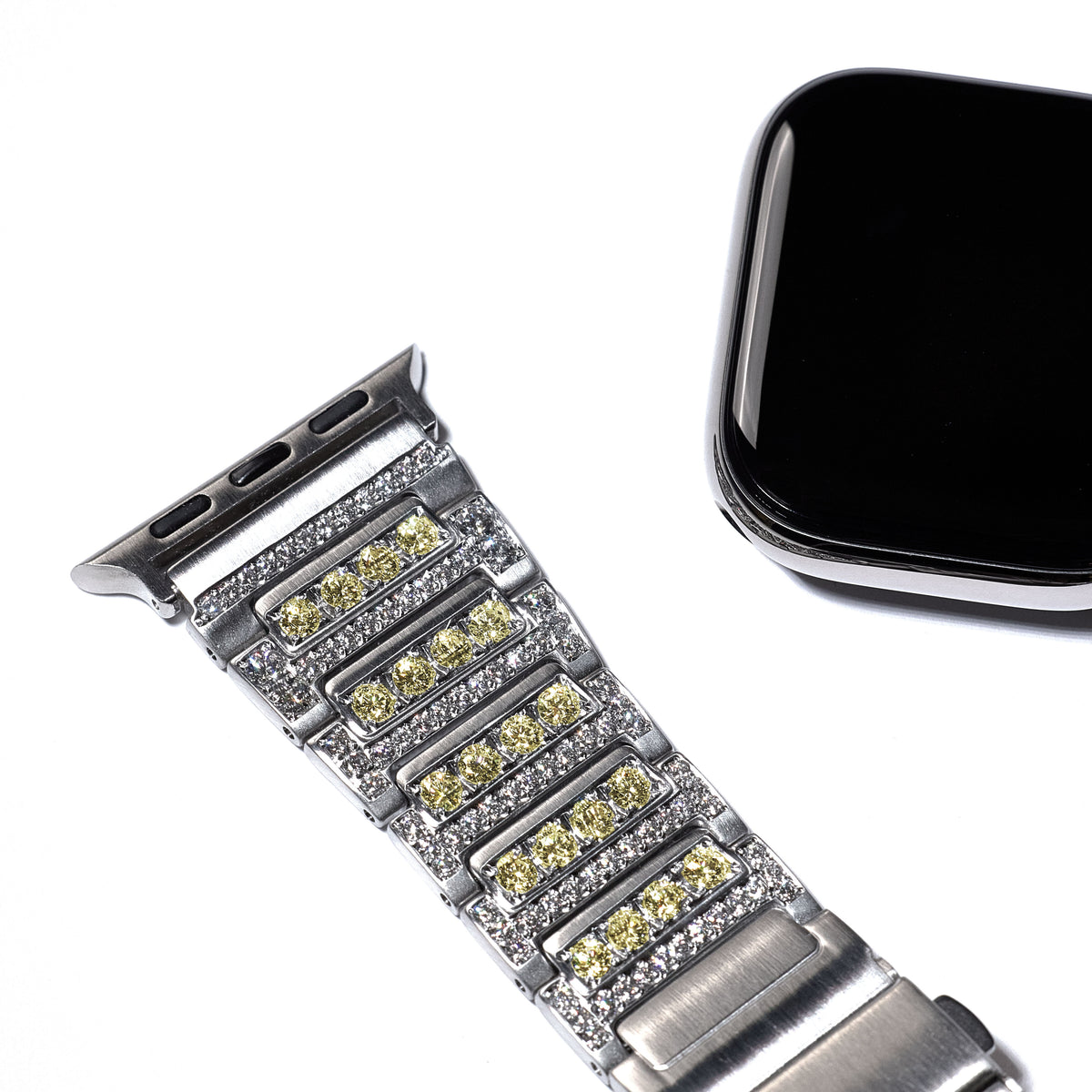 Power Bracelet - Nuclieus - Noucou - Apple Watch - Apple iPhone - Diamonds - Jewelry