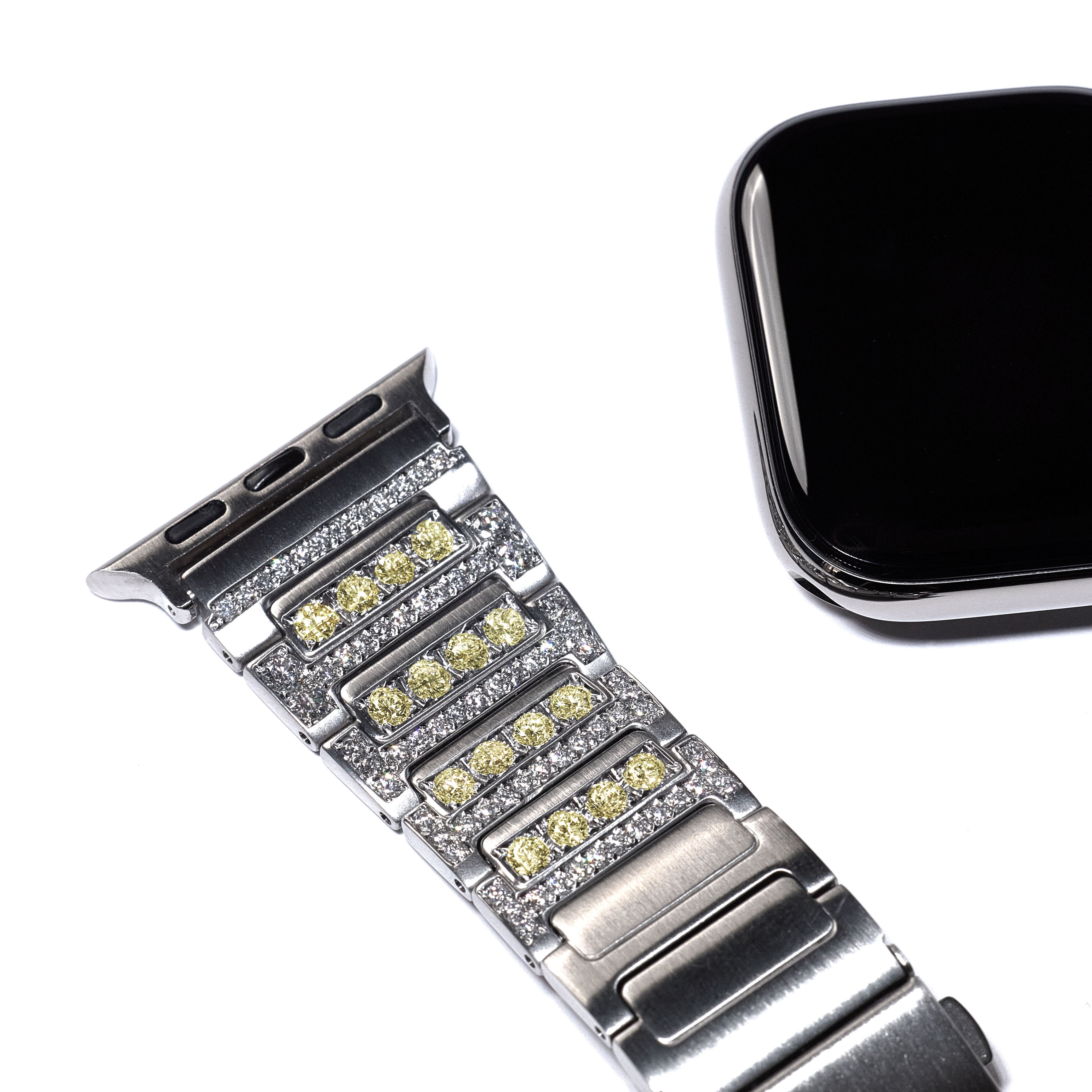 Power Bracelet - Nuclieus - Noucou - Apple Watch - Apple iPhone - Diamonds - Jewelry