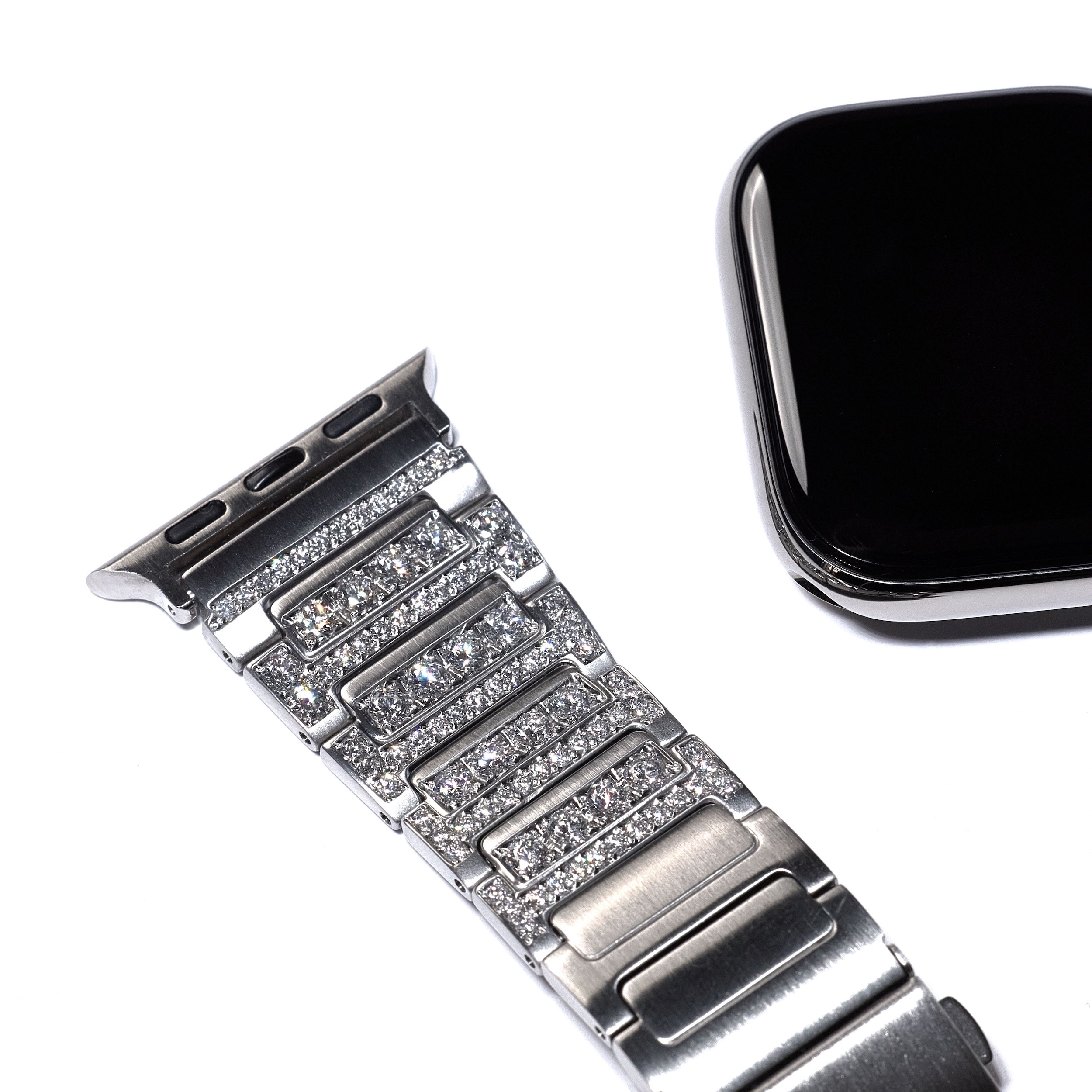 Power Bracelet - Nuclieus - Noucou - Apple Watch - Apple iPhone - Diamonds - Jewelry
